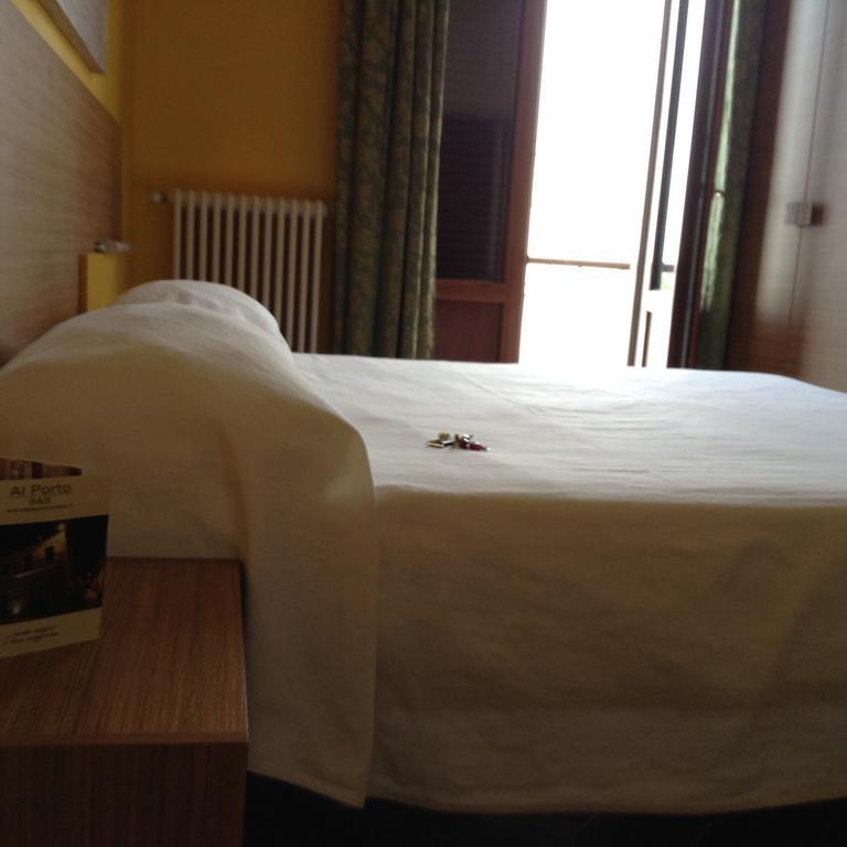 B&B Al Porto Bisceglie Oda fotoğraf